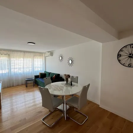 Apartment Marina *